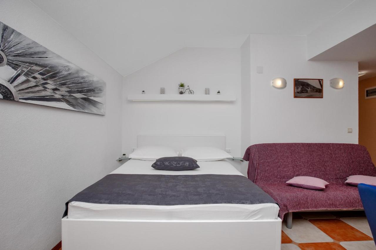 Apartments By The Sea Drasnice, Makarska - 2581 Kültér fotó